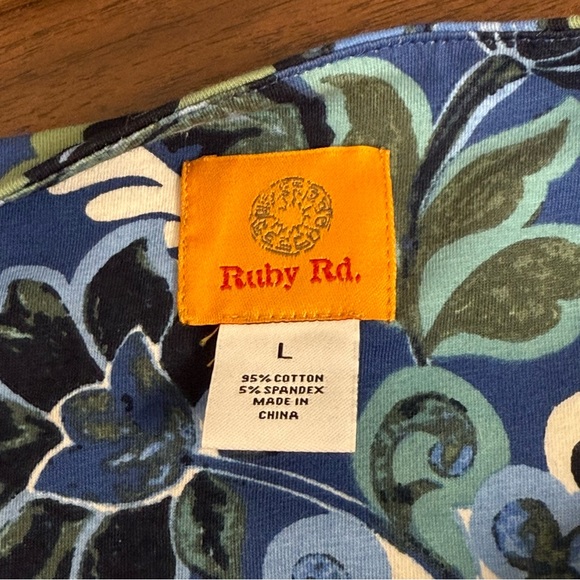 NWT Ruby Rd. Blue Floral Print Beaded Tunic Top L 3/4 Sleeve Cotton Blend Resort - Picture 6 of 11